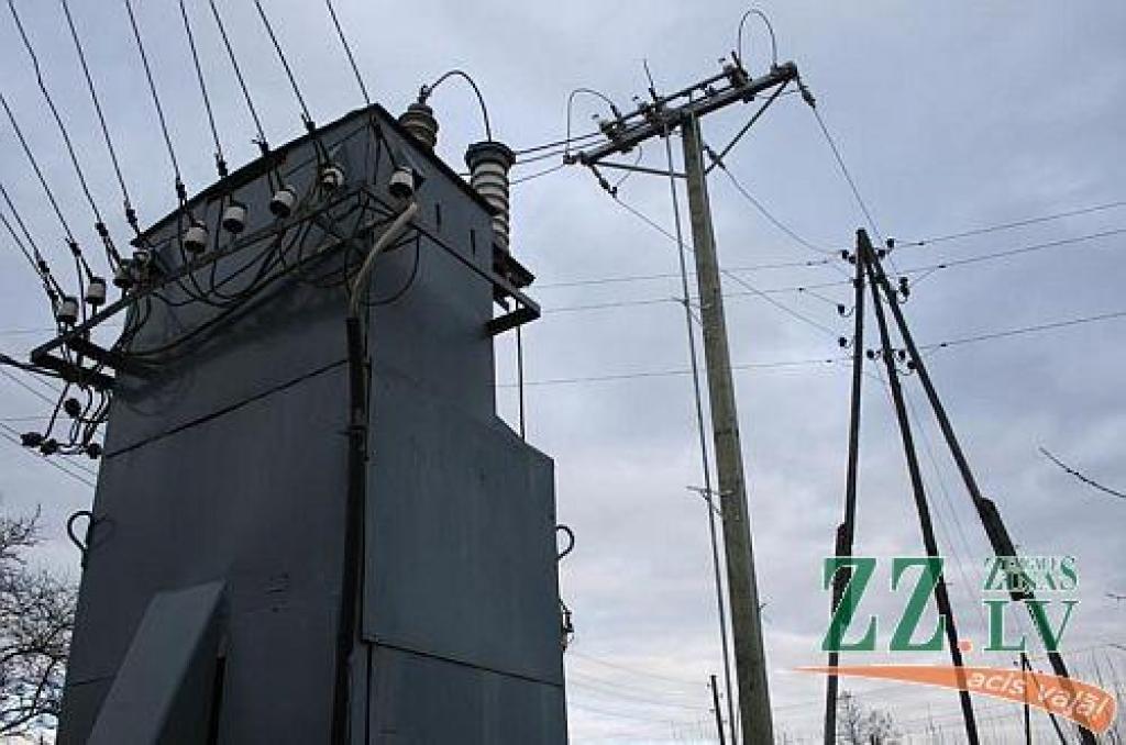 Veicot pretplūdu pasākumus, vairākās ielās šodien atslēgs elektrību