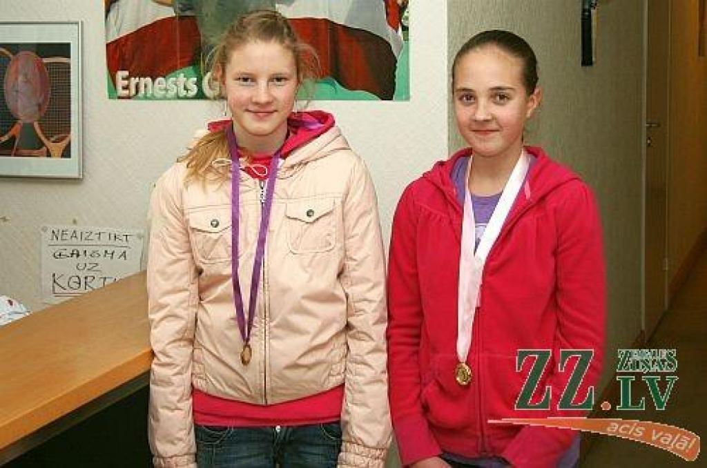 Teniss. «Caramelles» turnīrā U14 grupā uzvar jelgavniece