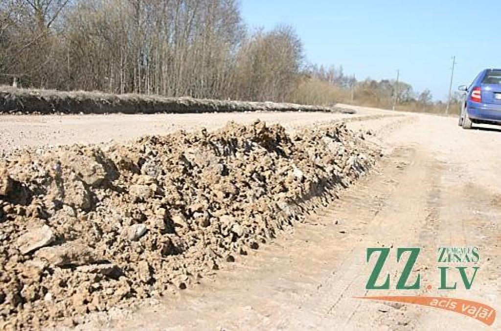 Sakārtos ceļus Jaunsvirlaukā, Lielplatonē un Svētē