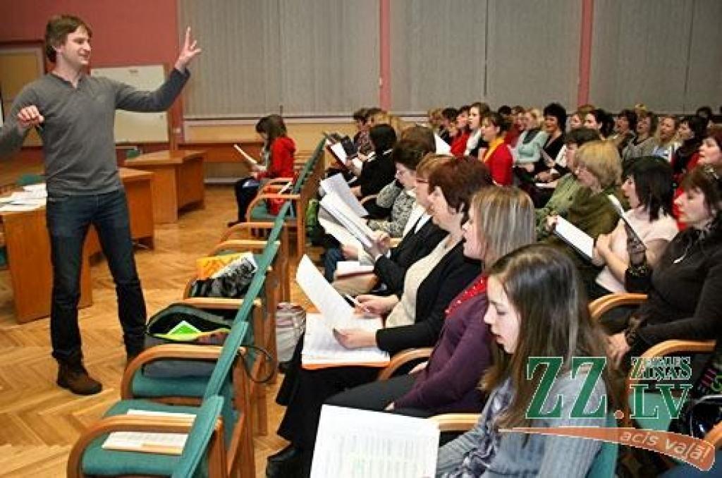 Inta Teterovska vadībā lauku koriem šogad pirmais kopmēģinājums (ar foto)