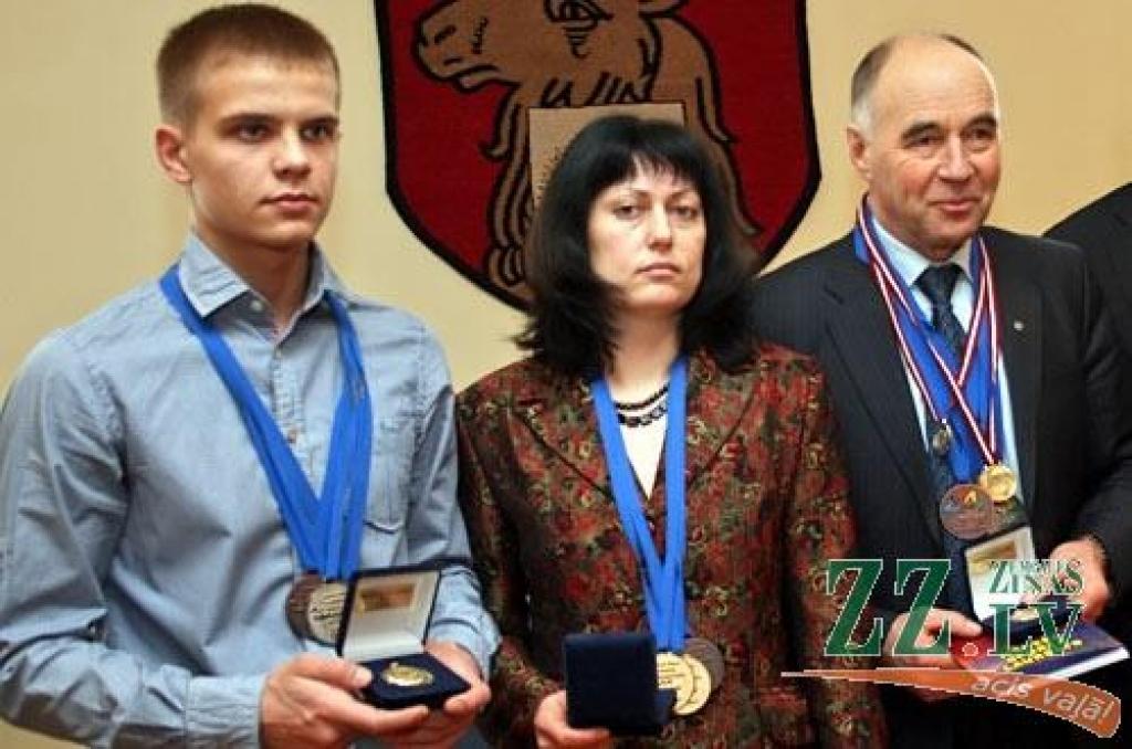 Apbalvo janvāra labākos sportistus
