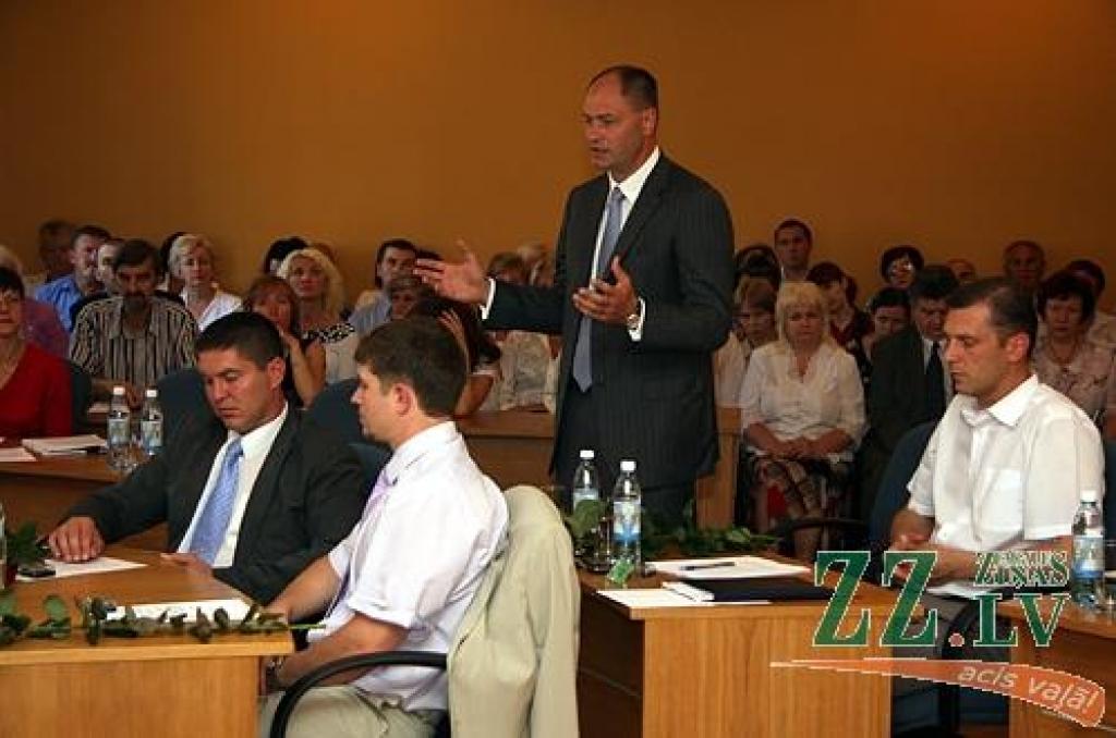 Liecinieka iespaidošana neesot pierādīta
