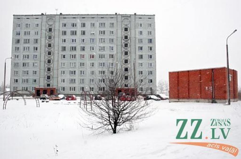 RAF masīvā ap 150 mājokļu šodien palika bez elektrības