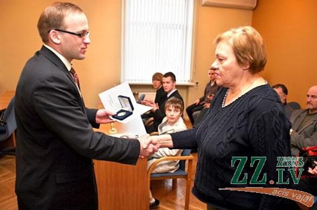 Pilsētas Domē sveic decembra sporta laureātus