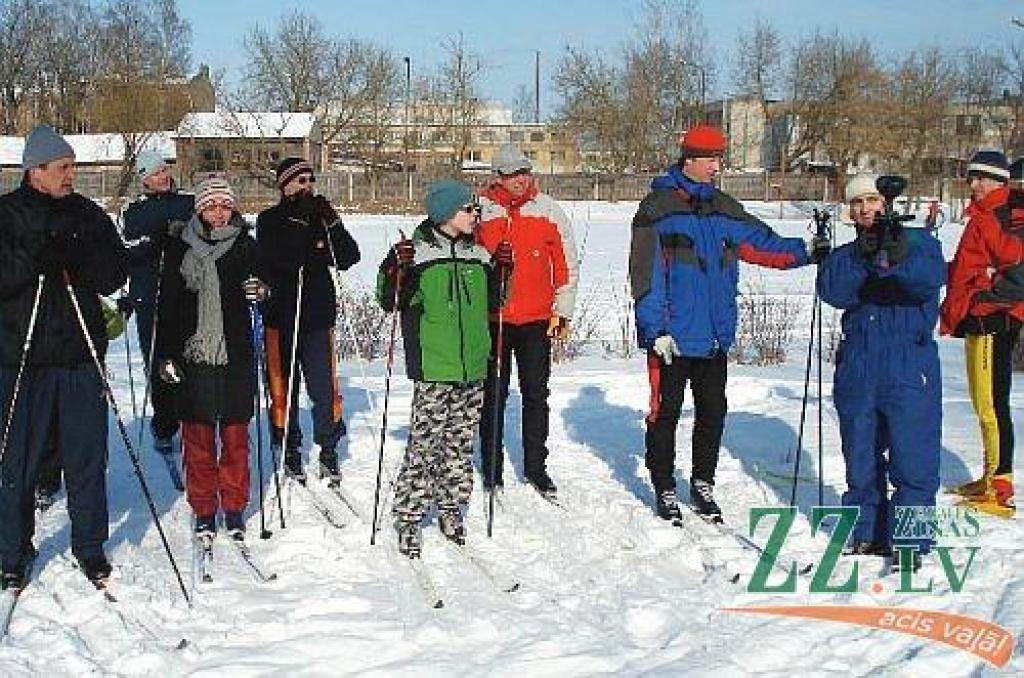 Biatlons. Aicina uz adaptētā biatlona sacensībām stadionā
