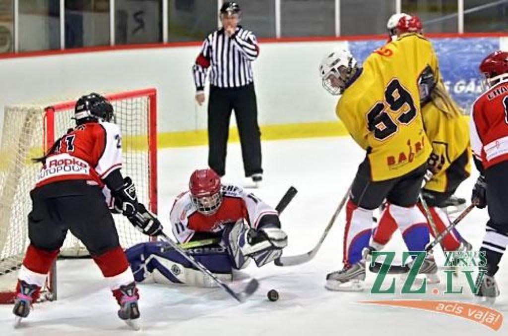 Jelgavas hokejistes Igaunijas čempionātā – bez zaudējumiem
