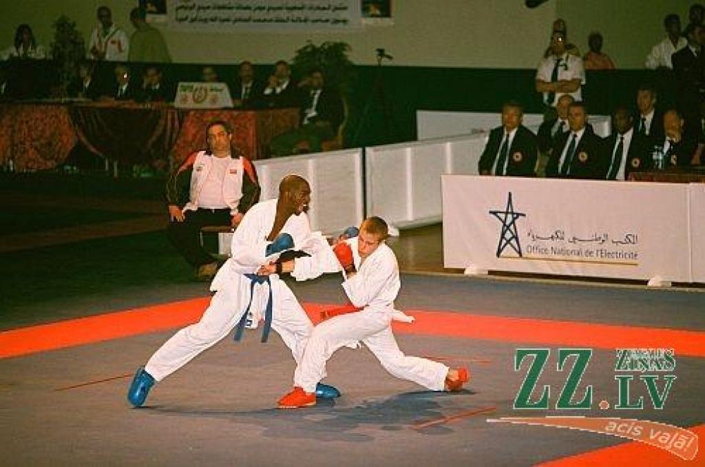 Karatists Kalvis Kalniņš izcīna otro vietu pasaules U21 kausa sacensībās