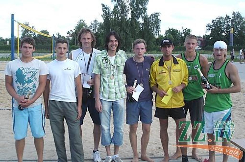 Jelgavas kauss pludmales volejbolā ceļo uz Ozolniekiem