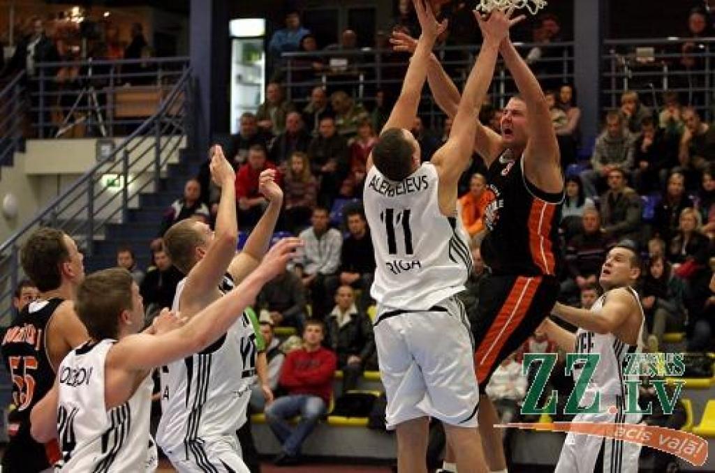 «Zemgales» basketbolisti piekāpjas
