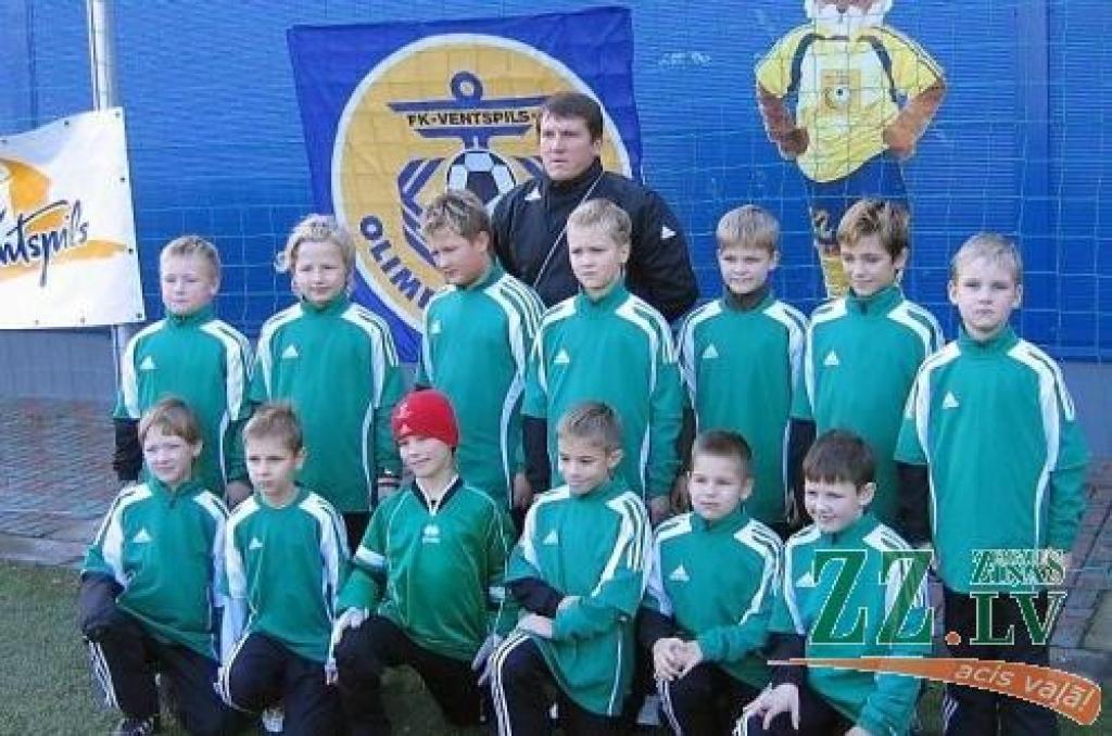 «Futbola maratons» vētras apstākļos