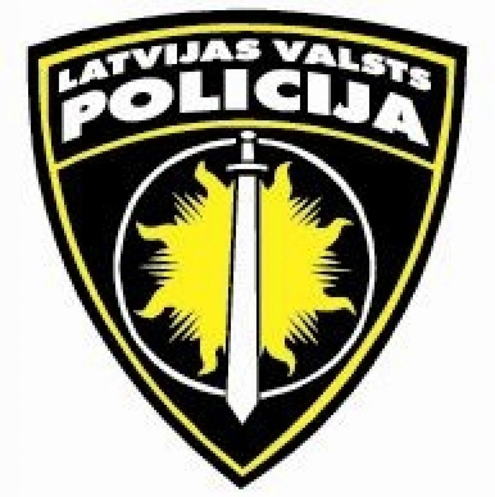 Protestē ap 500 policistu; zārka nav