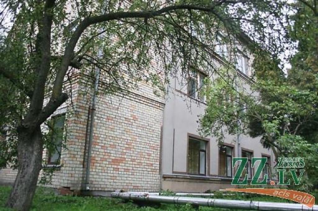 Zemgales ātrās palīdzības centrs mājos Viestura ielā 