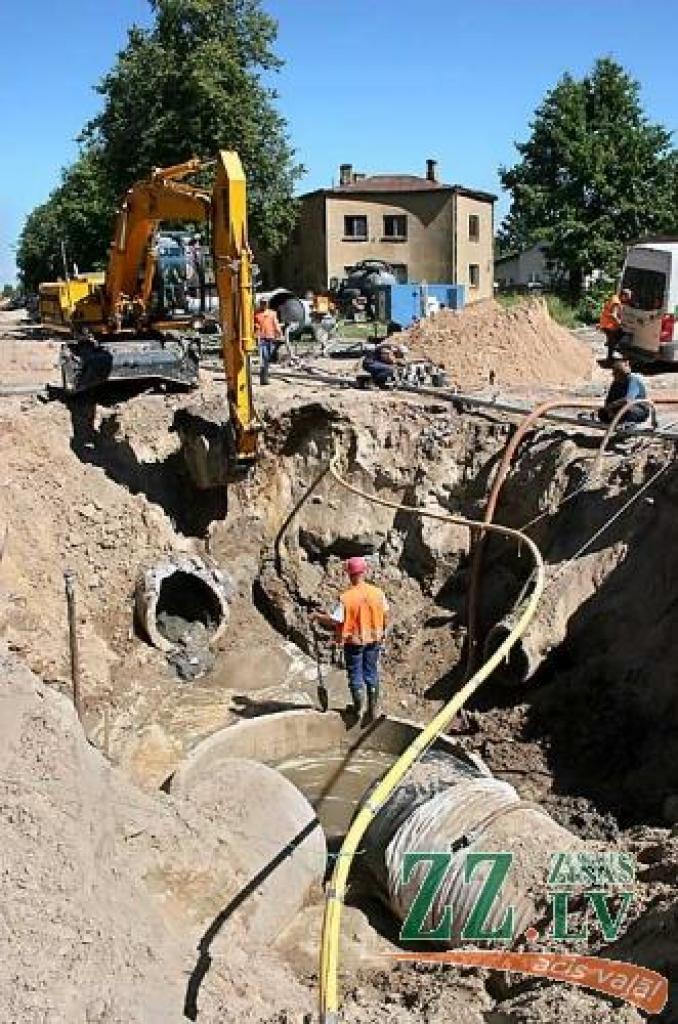 Noraida bažas par darbu kvalitāti Brīvības bulvārī