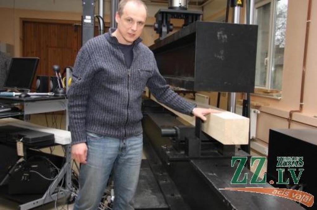 MeKA testē materiālu ugunsdrošību
