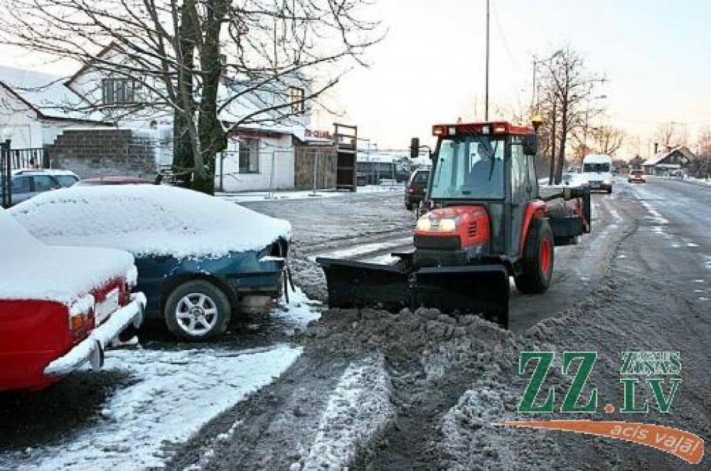 Pilsētas un rajona ceļi ir izbraucami