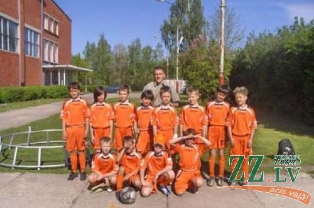 Jelgavas futbolisti pārspēj «Multibanku»