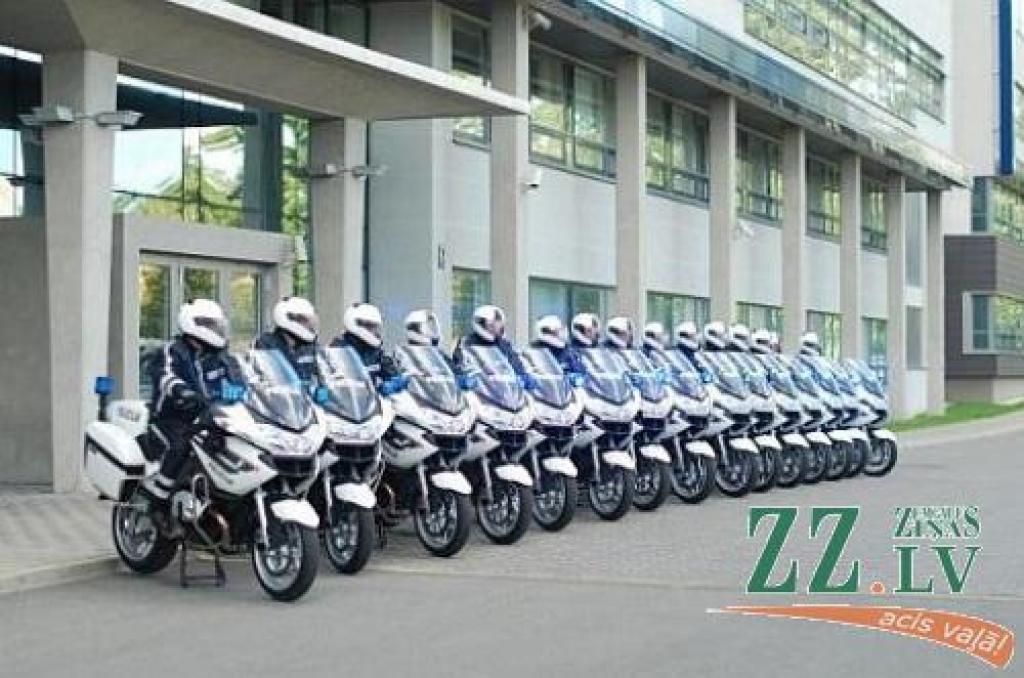 Pārkāpējus uz ceļiem līdz oktobrim ķers arī motopolicisti