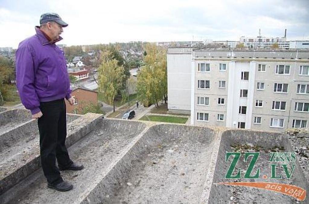 Sestdien «Zemgales Ziņās»: Dzīvoklis savs, zeme zem mājas – nē; skolēniem veicas valodās, neveicas skaitļos