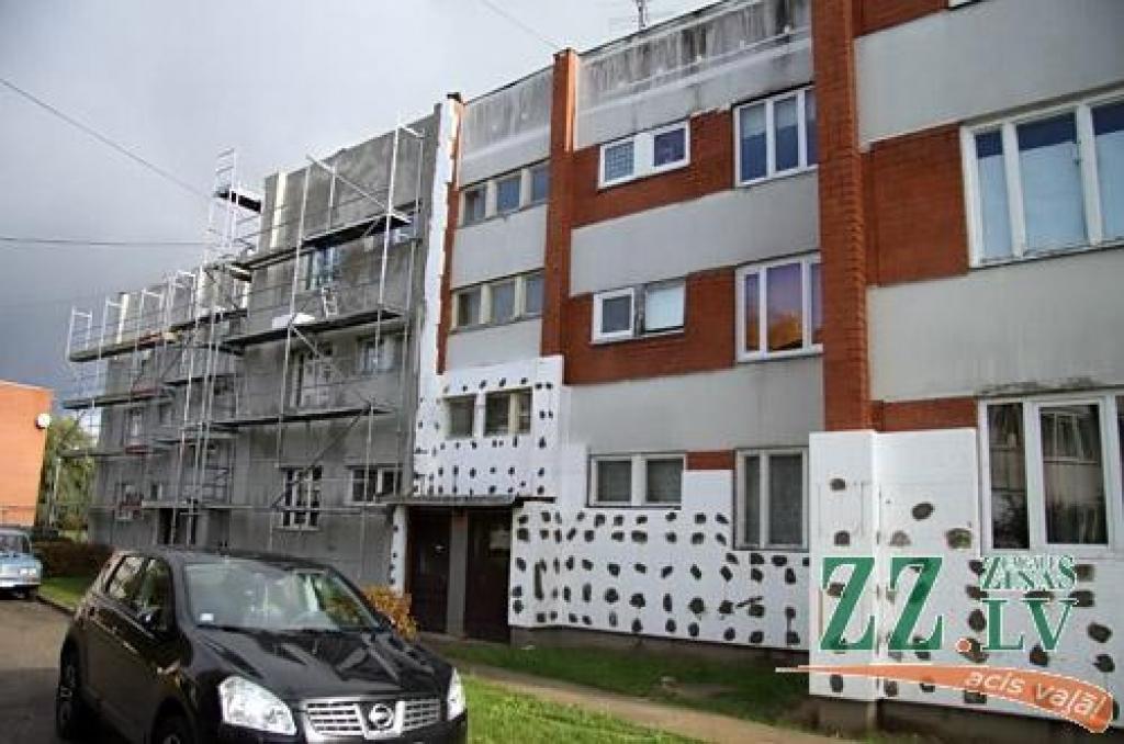 Sestdien «Zemgales Ziņās»: Ozolniekos darbi apstājušies – var vinnēt tie, kurus nesiltina; kā dzīvo Jelgavas cietumā