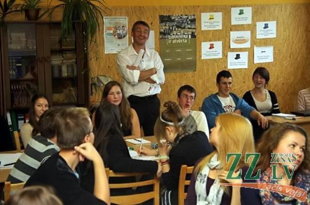 Dažādu valstu pedagogi māca mūsu skolēnus mācīties