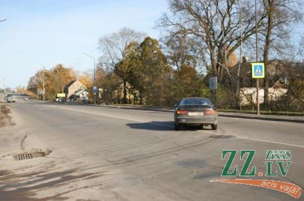 Pieejami papildu ERAF līdzekļi tranzītielām; Jelgavas Dome pieteiks Lietuvas šoseju