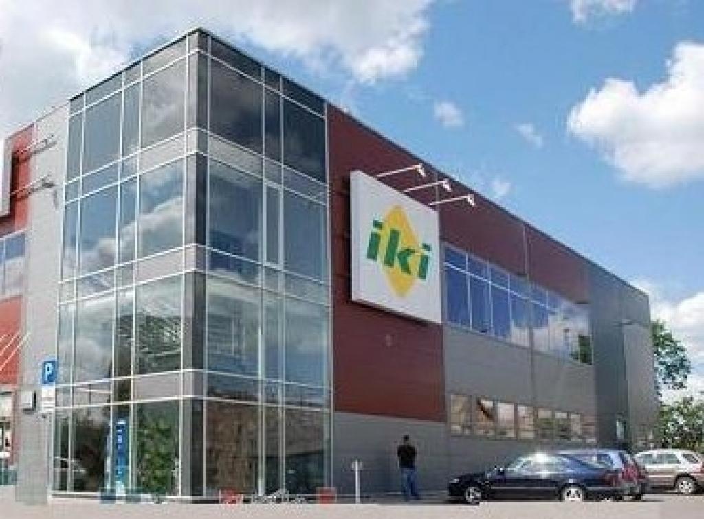 IKI regulārā veikala applūšanā vaino Jelgavas pašvaldību