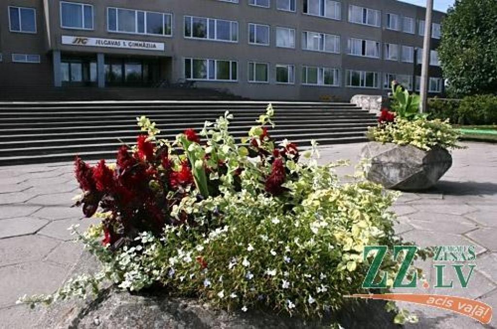 Skola un dārziņš paliek bez siltināšanas