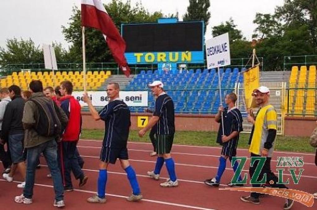 Futbols. «Ziedkalnes» komandai zelta medaļa starptautiskā minifutbola turnīrā «SENI Cup 2011»