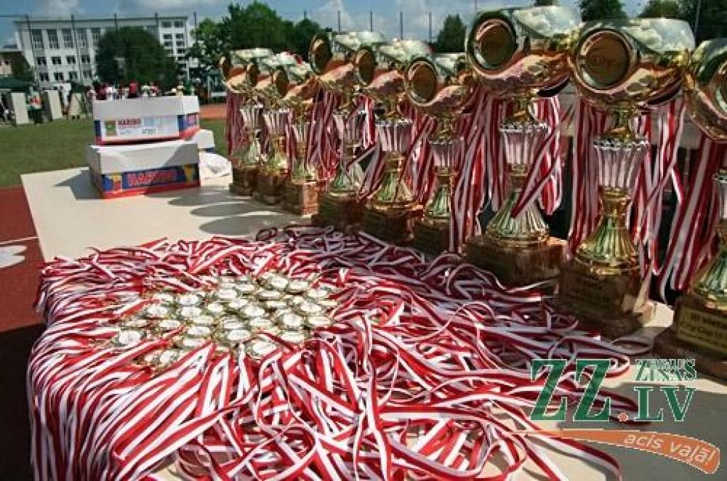 Futbols. Turnīrā «City Cup 2011» noslēgušās visas 167 spēles (ar foto)