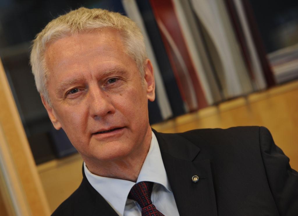 Karlsons: Ne visi saprot, ka bez 4.maija mēs nesvinētu arī 18.novembri