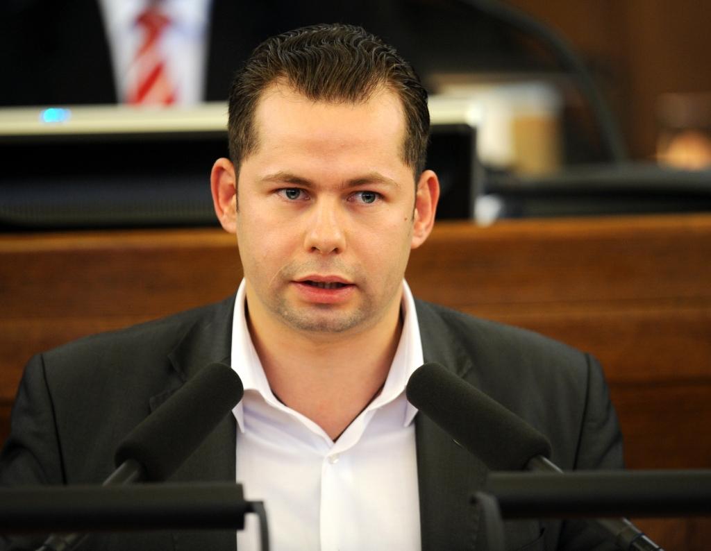 Saskaņas centra biedra sieva Latvijā būvē ciematu, kas nosaukts Putina vārdā