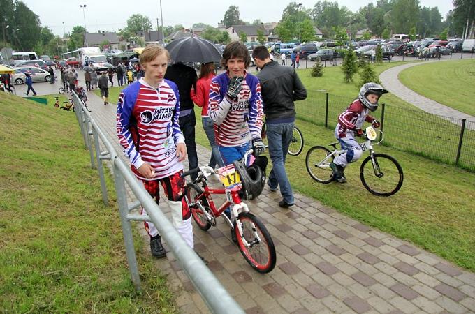 BMX. Sacensībās Jelgavā startē  iesācēji un olimpieši (ar foto)