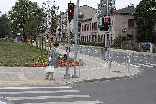 Jelgavas ceļa zīmes arī turpmākā gada laikā apkops «Mītavas elektra» par 74 409 latiem (labots)