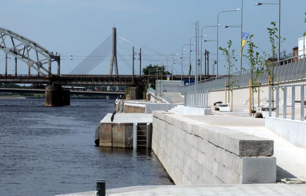 Daugavas promenādi atklās jūlija vidū