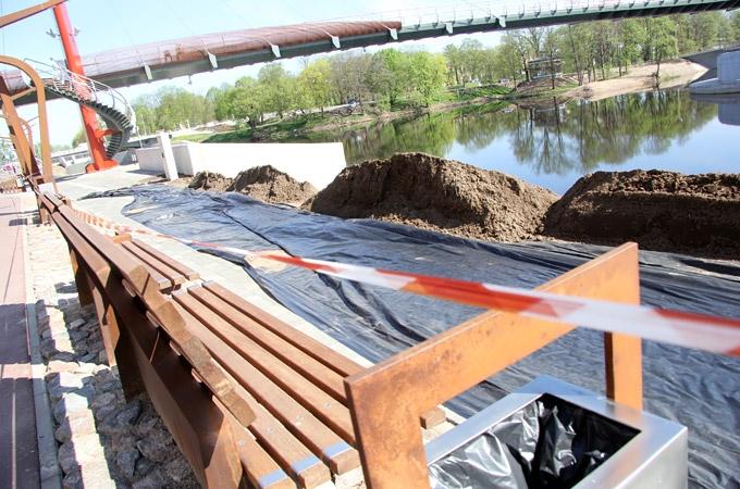 Pusotrā gadā Čakstes bulvāra uzturēšana izmaksās 18,7 tūkstošus latu