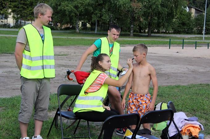 Ozolnieku triatlonā piedalās ar visu ģimeni (ar foto)