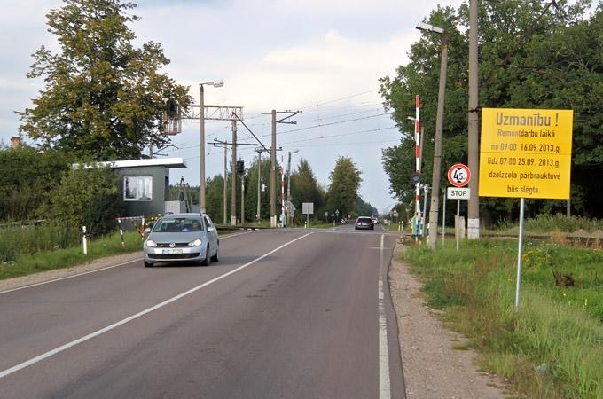 Skuju pārbrauktuvi slēgs klātnes maiņai; darbi saskaņoti ar vietējo pašvaldību un LVC