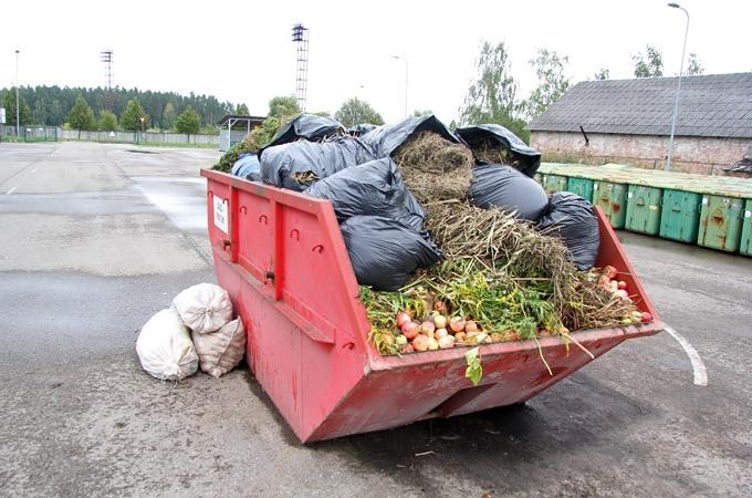 Lapas var vest uz atkritumu savākšanas laukumiem vai komposta laukumu (labots)