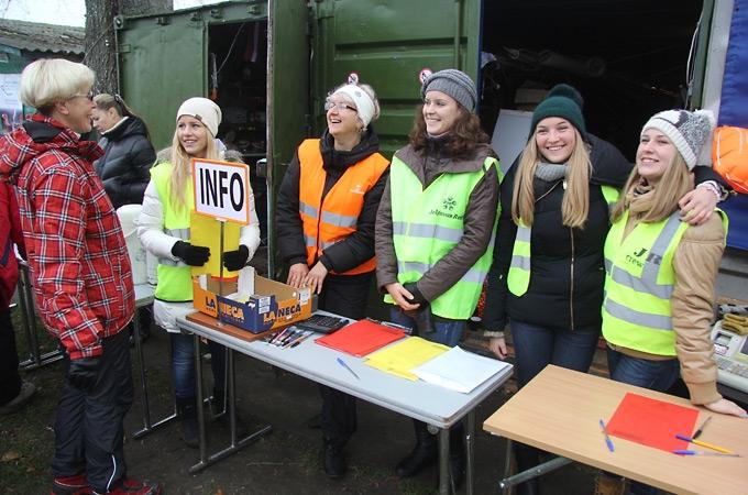 Foto: Jelgavas roņi Lielupes ūdeņos «iesildās» sacensībām ārzemēs