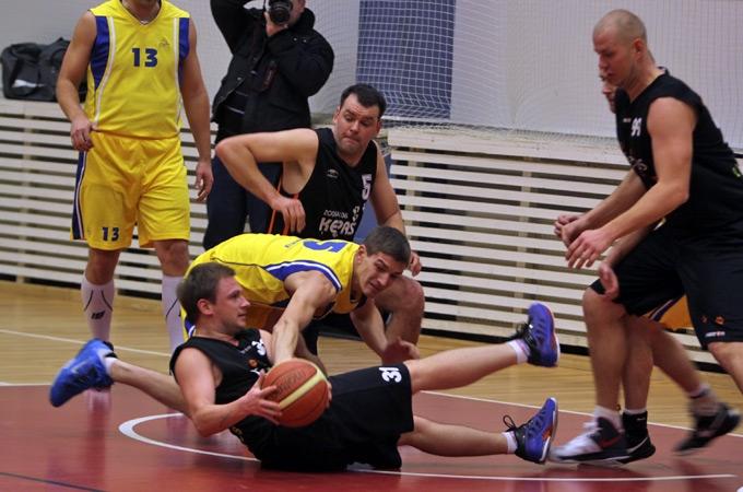 Basketbols. «Ķepas» turpina valdīt pār Jelgavas SSC kausu (pievienota fotogalerija)