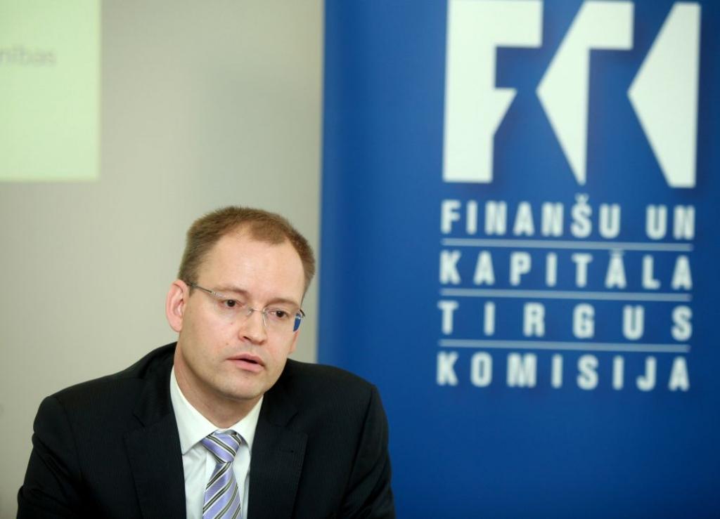 FKTK: Kreditēšana neaug tik strauji kā gaidīts, un mājsaimniecībām aizvien daudz kavēto kredītu