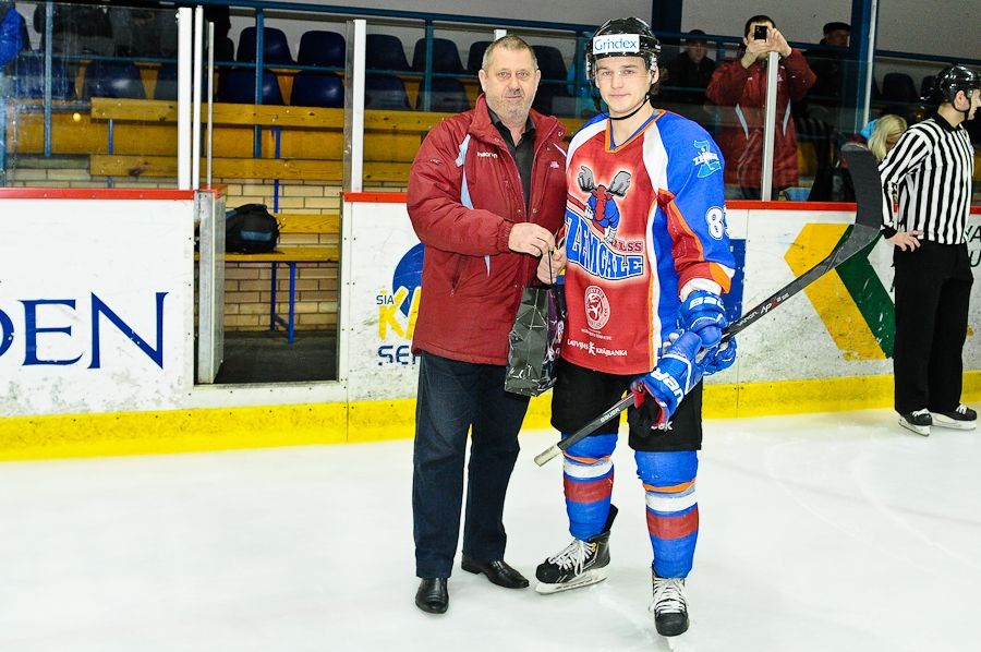  FOTO: Hokejs. «Zemgale/LLU» svarīgā spēlē pieveic «Ozolnieki/Monarch»