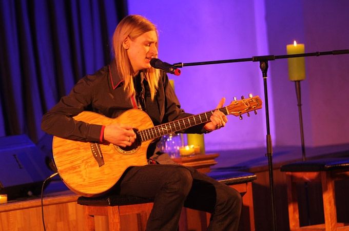 Folkfestivāla lielākais pārsteigums – talantīgie debitanti un oriģināldziesmas (ar foto)