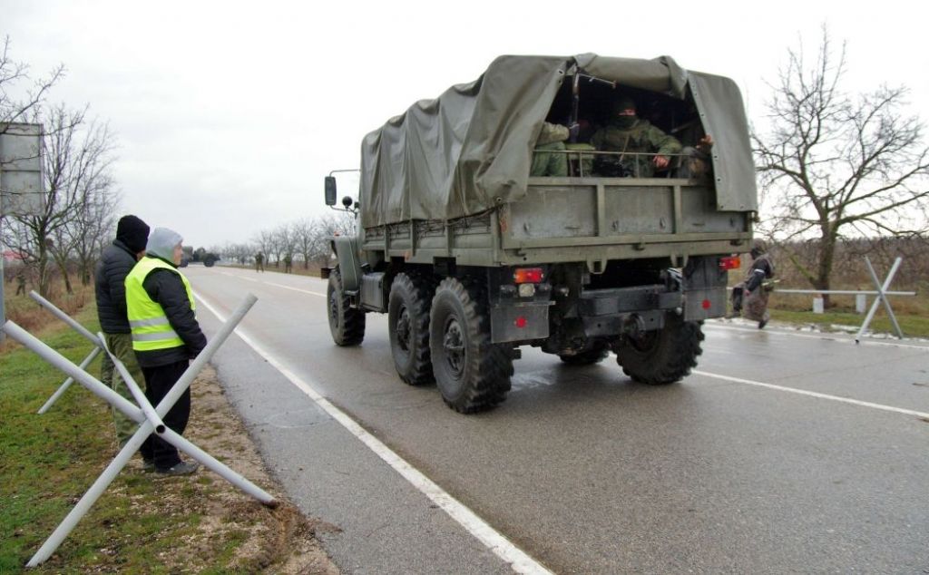 Ukrainas mediji: Krievijas karavīri sākuši uzbrukumu Ukrainas armijas daļai Sevastopolē