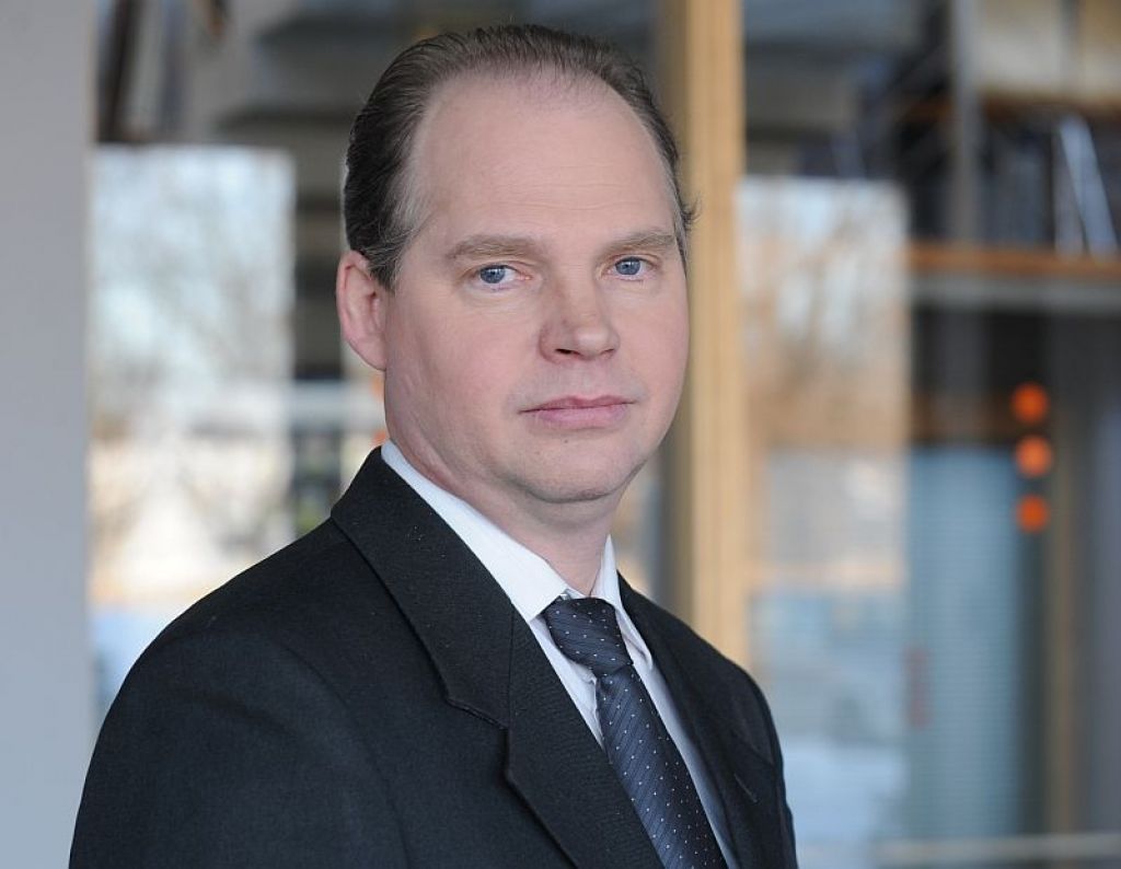 DB viedoklis: Kariņa kariņš par vēlētājiem vai cīņa ar noziedzniekiem? 