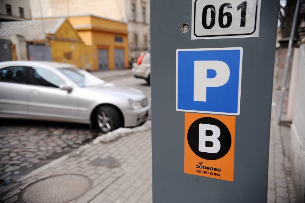 Broka prasa Ušakovam paskaidrojumu par iejaukšanos Mobilly biznesā