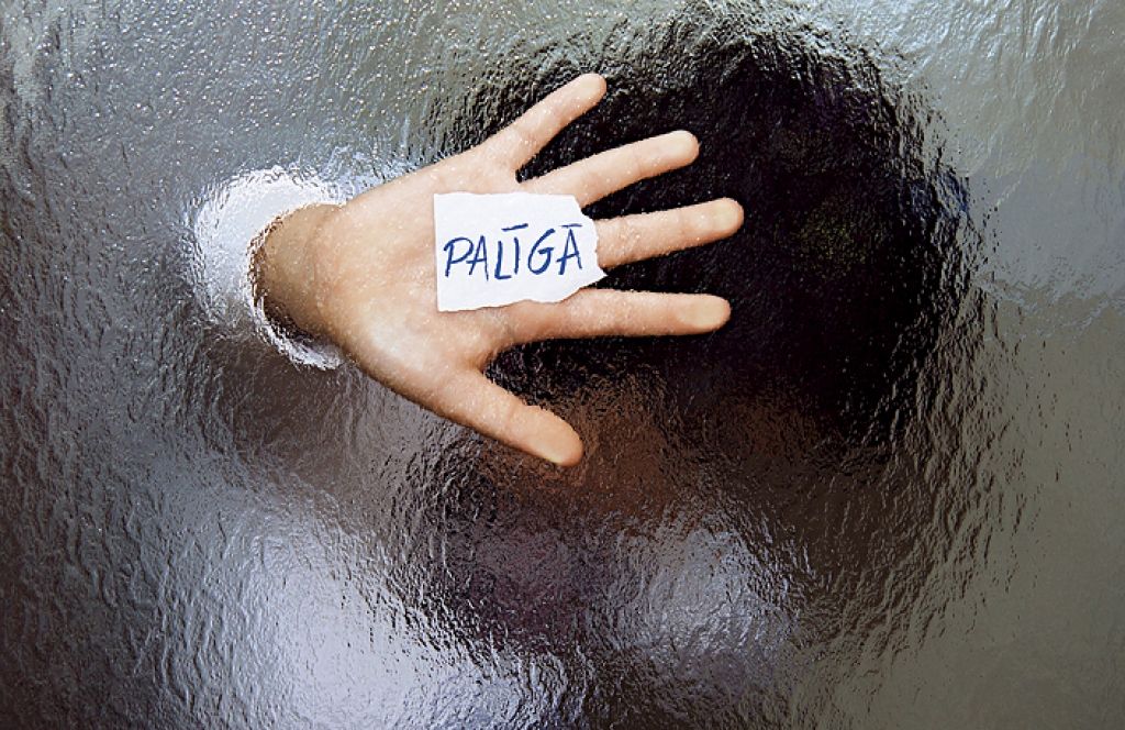 Roku palaidējus varēs uz laiku izlikt no mājas