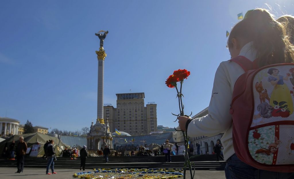 Ukrainas parlaments nobalso par visu protestu grupējumu atbruņošanu