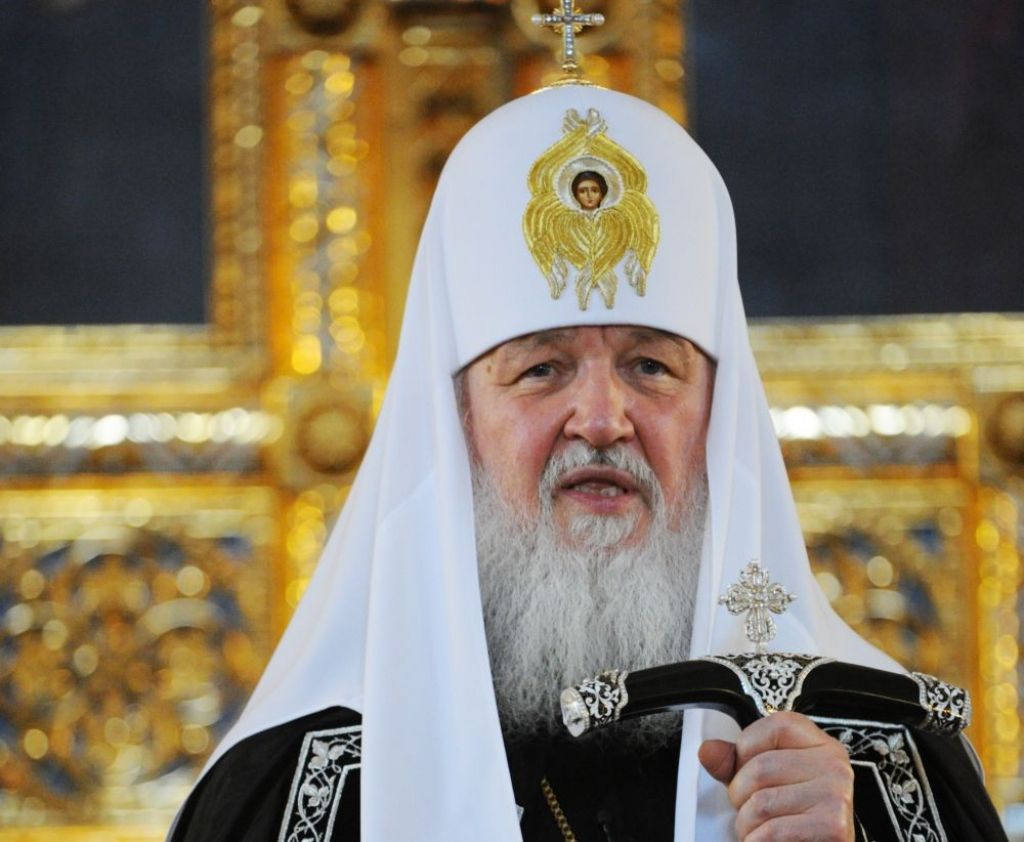 Eksperts: Pārceļot pareizticīgo baznīcas patriarha Kirila vizīti, prezidents apliecinājis ticību «labajam Putinam»