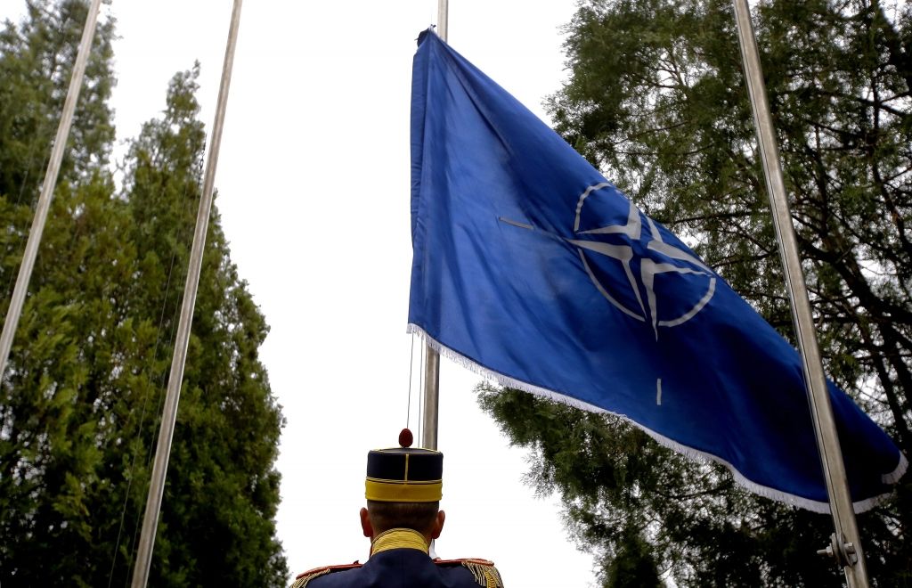 Zviedri un somi diskutē par dalību NATO